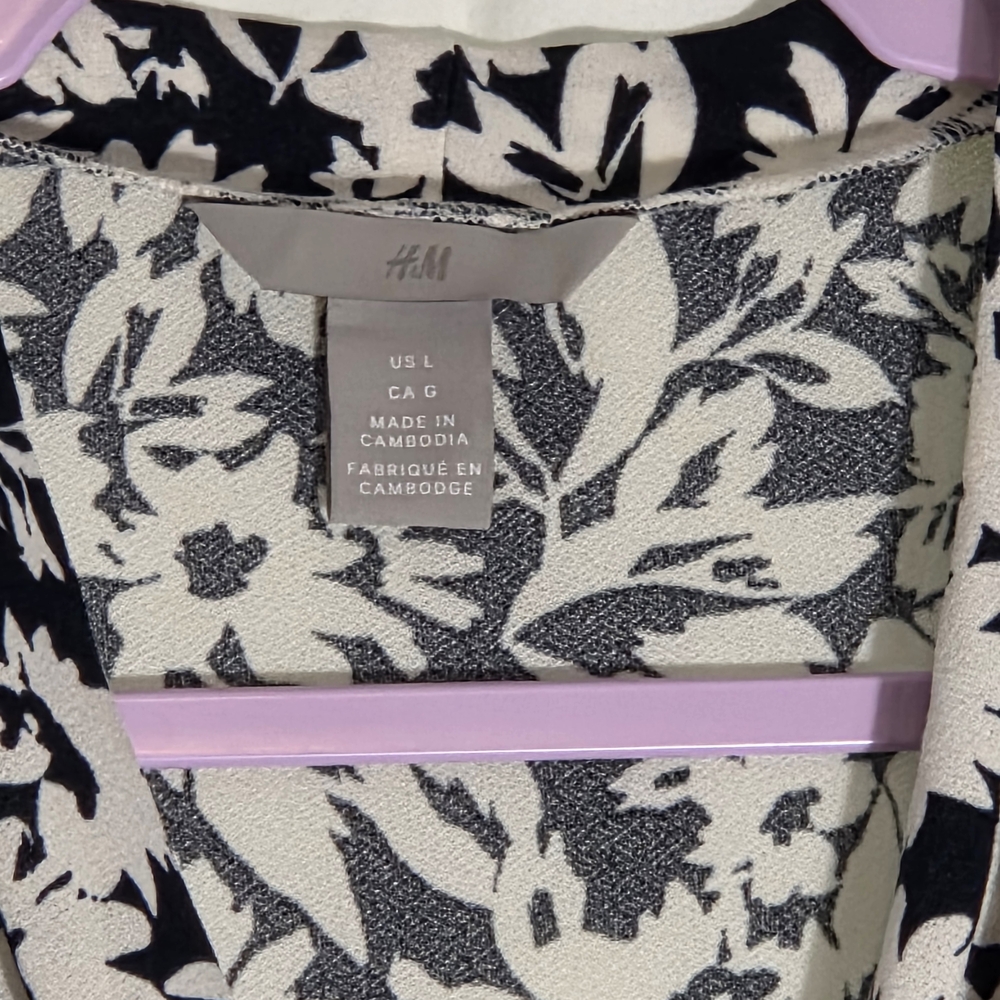 H&M Black and White Floral Blouse